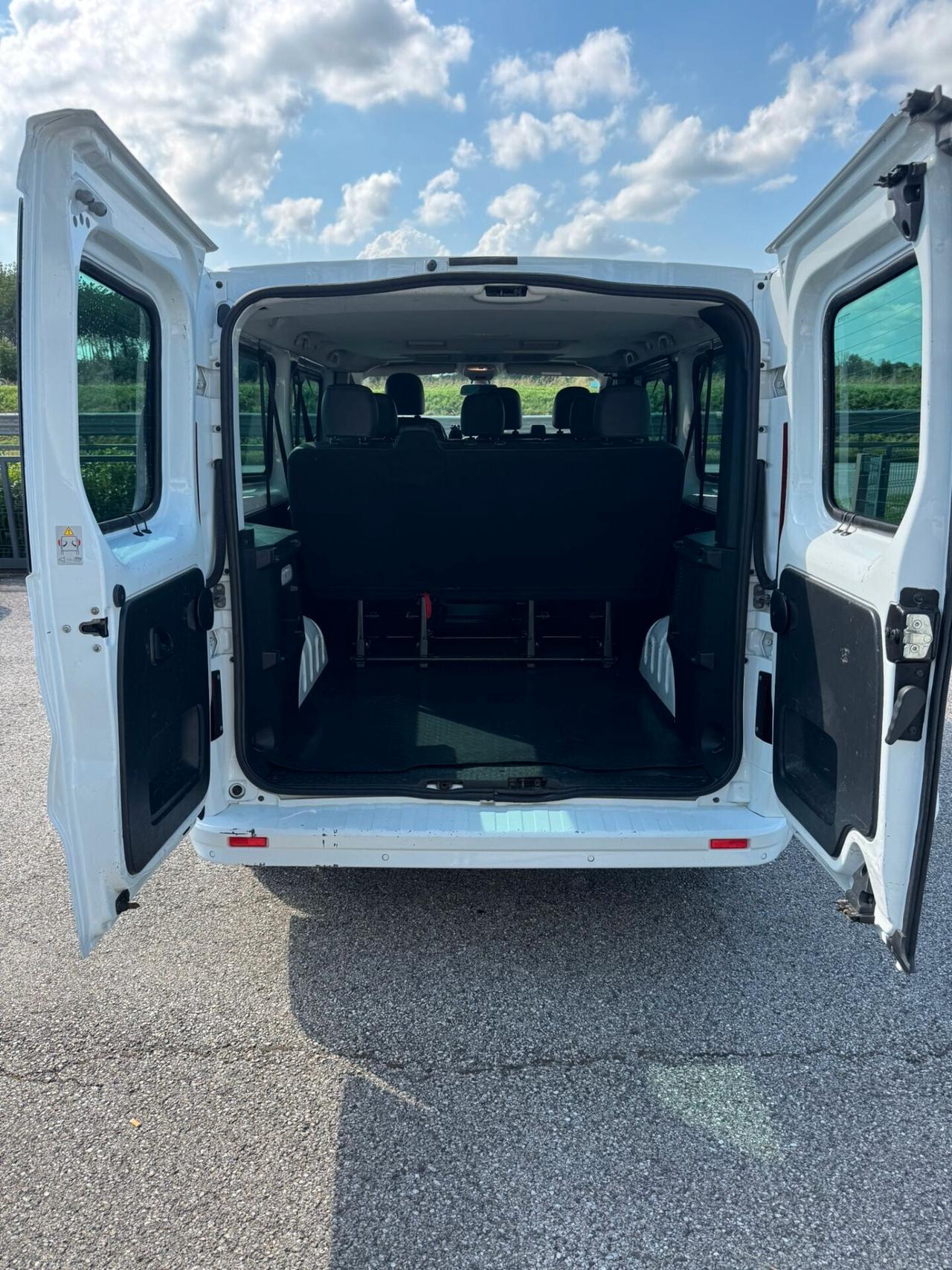 Opel Vivaro 29 1.6 BiTurbo 145CV 9 POSTI PL-TN LUNGO