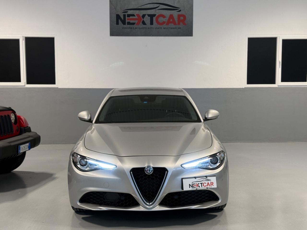 Alfa Romeo Giulia 2.2 Executive NAVI, TELECAMERA 75.000KM!
