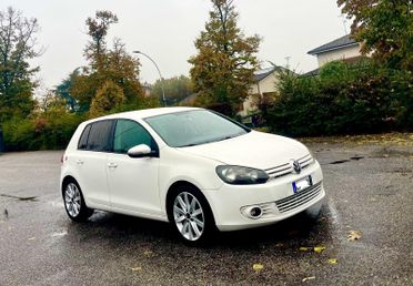 Volkswagen Golf 1.6 TDI COMFORTLINE