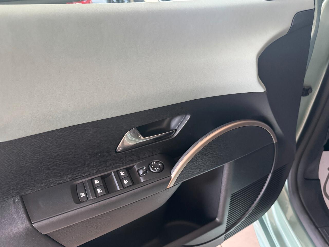Lancia Ypsilon 1.2 mhev 110cv e-dct Led App conn 16" Neopat