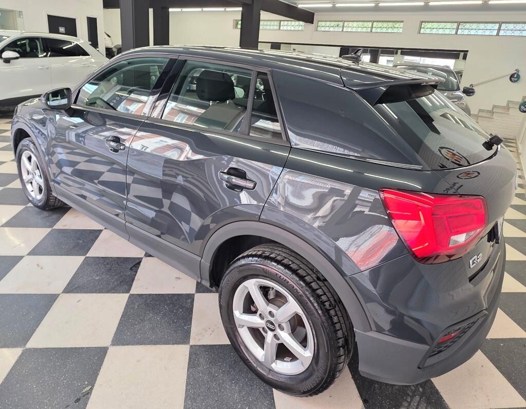 Audi Q2 35 TDI quattro S tronic Business