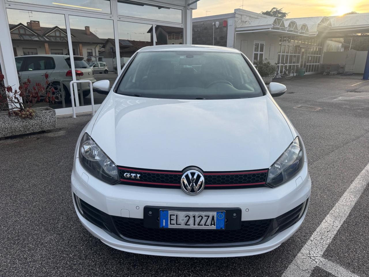 Volkswagen Golf GTI 2.0 TSI DSG 5p. Unico P.