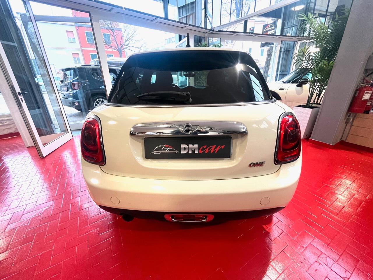 MINI COOPER ONE 1.2 5 PORTE 102CV OK NEOPATENTATI