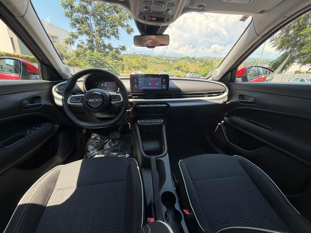 Fiat 600 Hybrid 100 CV DCT MHEV