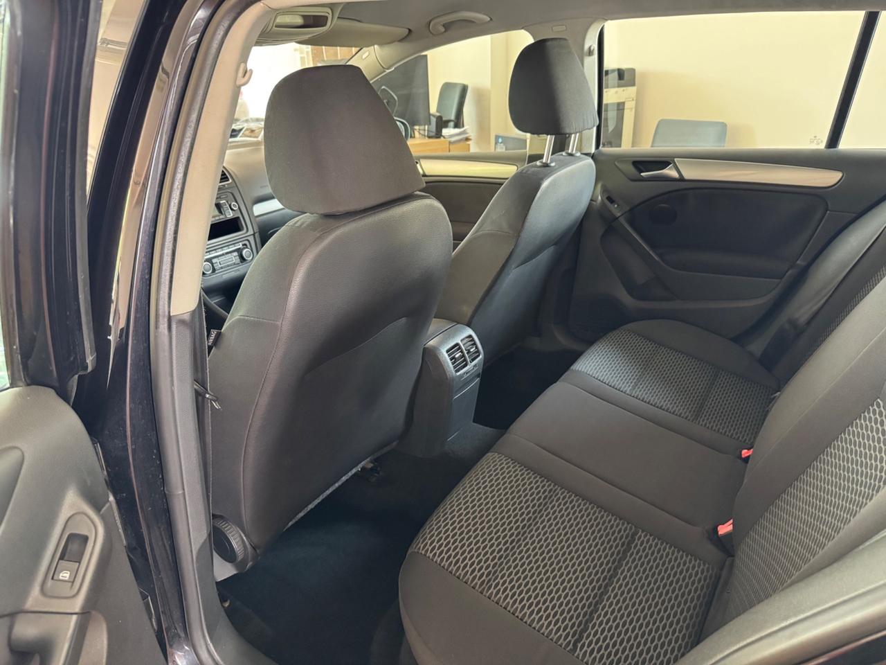 Volkswagen Golf 6 2.0 DIESEL OK NEOPATENTATI