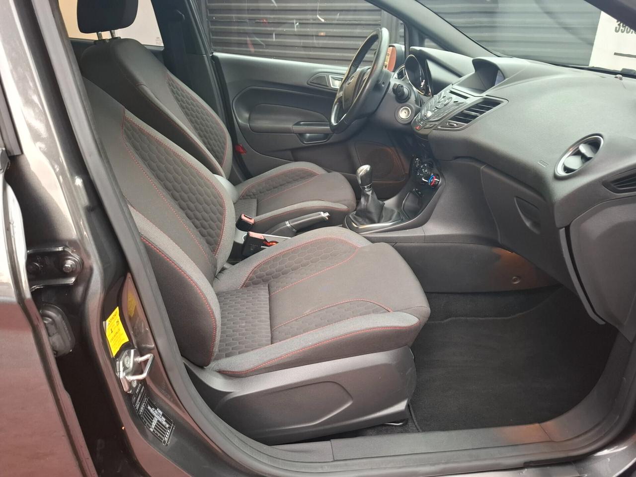 Ford Fiesta st line 5 porte