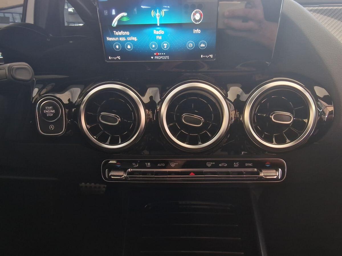 MERCEDES CLASSE B 180 D 1.5 PREMIUM
