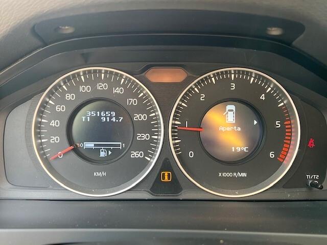 Volvo V60 I 2010 1.6 d2 (drive) Momentum