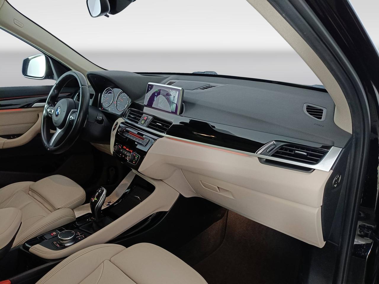 BMW X1 F48 - X1 sdrive20d xLine