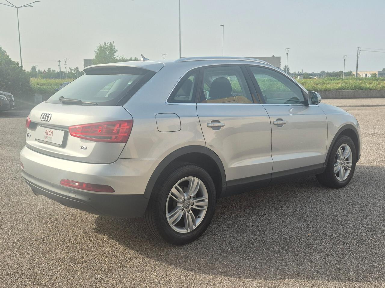 Audi Q3 2.0 TDI Business