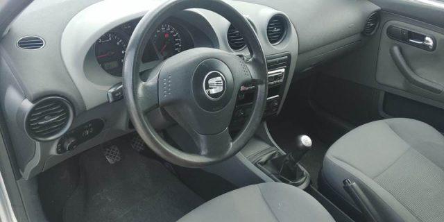 SEAT Ibiza 1.4 16V 5p. Signo