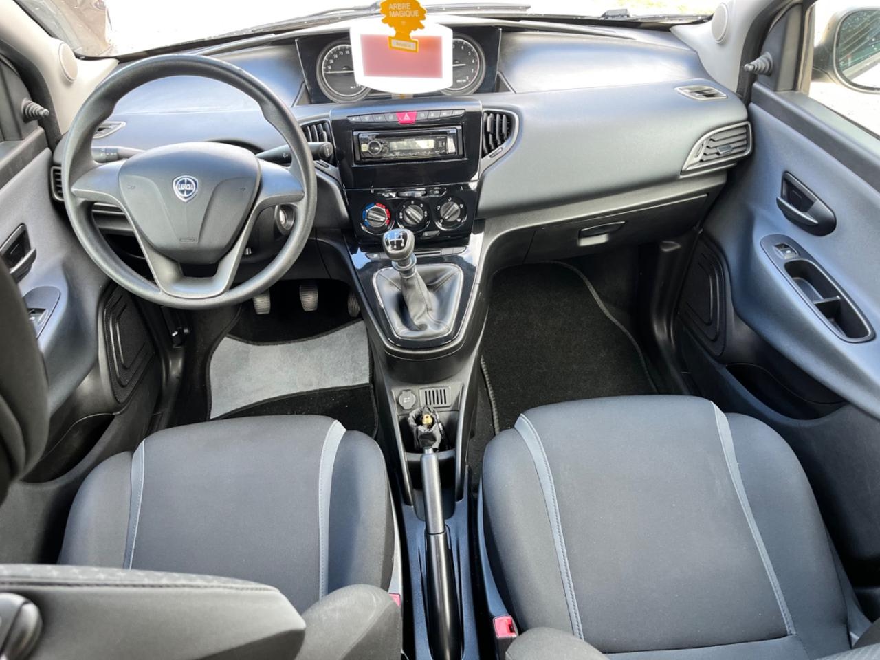 Lancia Ypsilon 1.2 69 CV GPL NEOPATENTATI