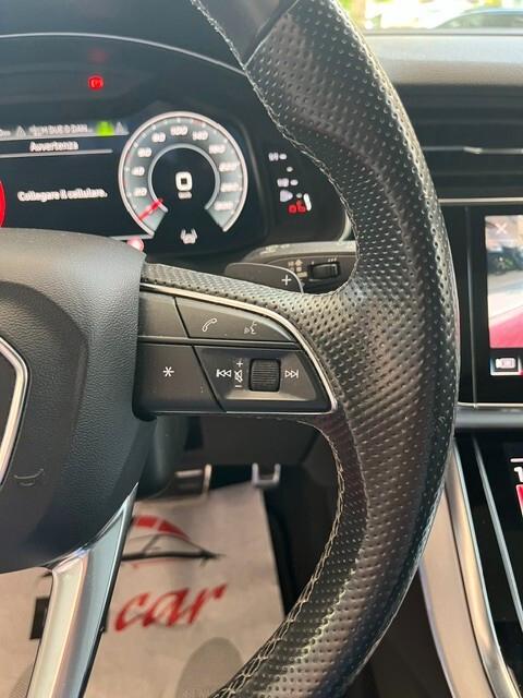 AUDI Q8 5.0 TDI 286CV QUATTRO TIPTRONIC SPORT S-LINE T TETTO NAVI CERCHI VIRTUAL TELECAMERA 360 GRADI