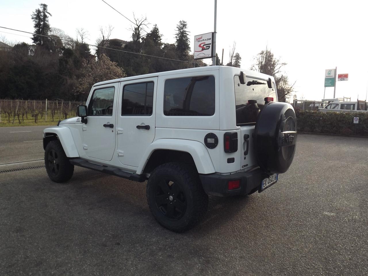 Jeep Wrangler Unlimited 2.8 CRD DPF Sahara Auto