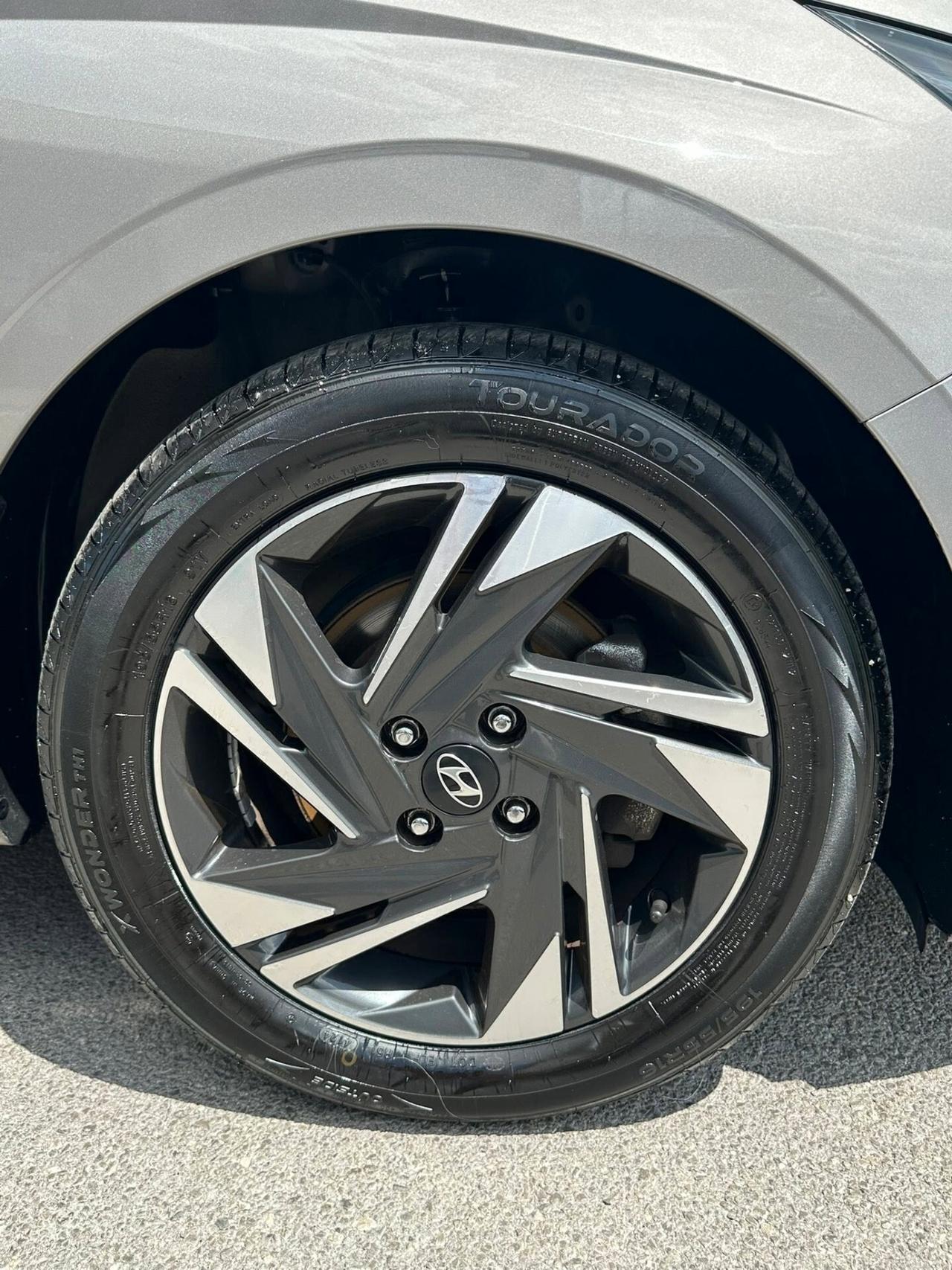 Hyundai i20 1.0 T-GDI 48V iMT Bose
