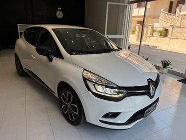 RENAULT Clio 900 Full Led Navi "48.000KM"