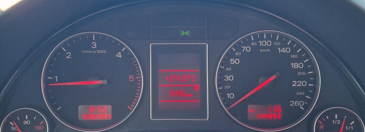 Audi A4 2.5 V6 TDI/180 CV cat Avant quattro