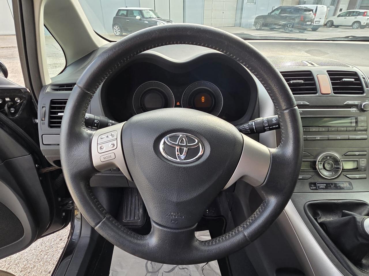 Toyota Auris 2.0TDI D-4D SOL -SOLI KM65.000-
