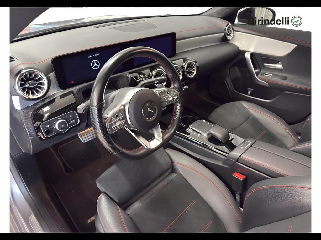 Mercedes-Benz CLA Coupé (C118) - CLA 200 d Automatic Premium