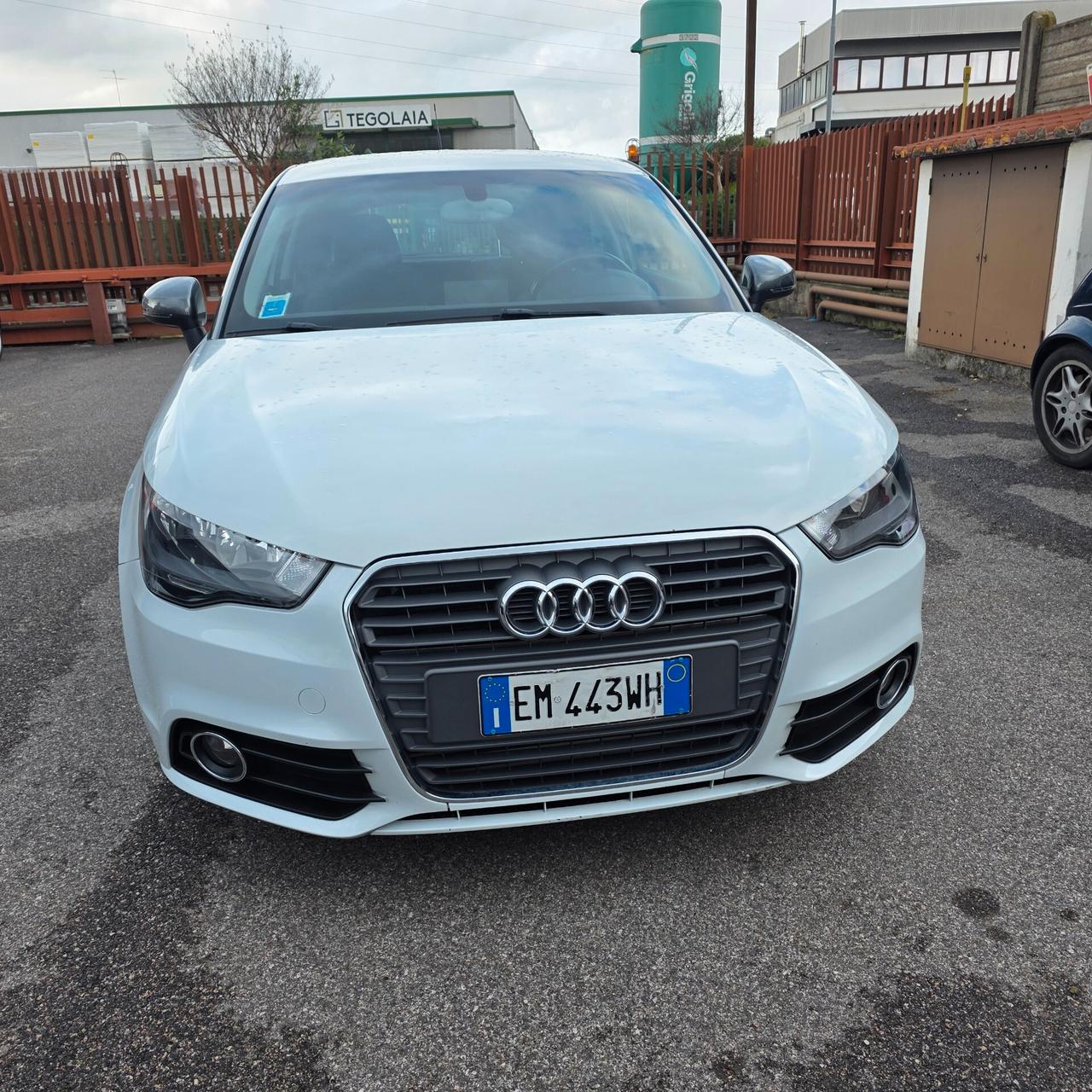 Audi A1 SPB 1.6 TDI S tronic Attraction NEOPATENTATI OK
