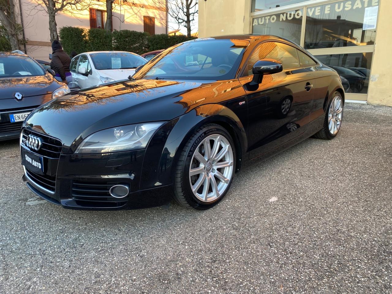 Audi TT Coupé 2.0 TDI quattro Advanced S-LINE