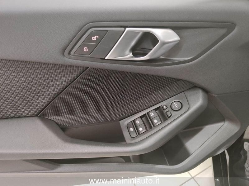 BMW Serie 1 116i 5p. Business Advantage + Car Play