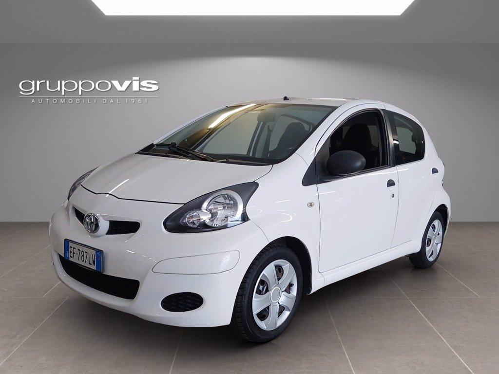 TOYOTA Aygo 5 porte del 2011