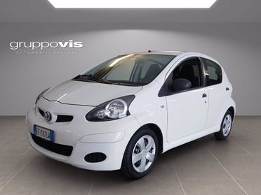 TOYOTA Aygo 5 porte del 2011