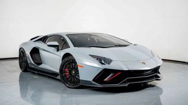 Lamborghini Aventador 6.5 V12 NOLEGGIO LUNGO TERMINE - LEASING FULL INCLUSIVE