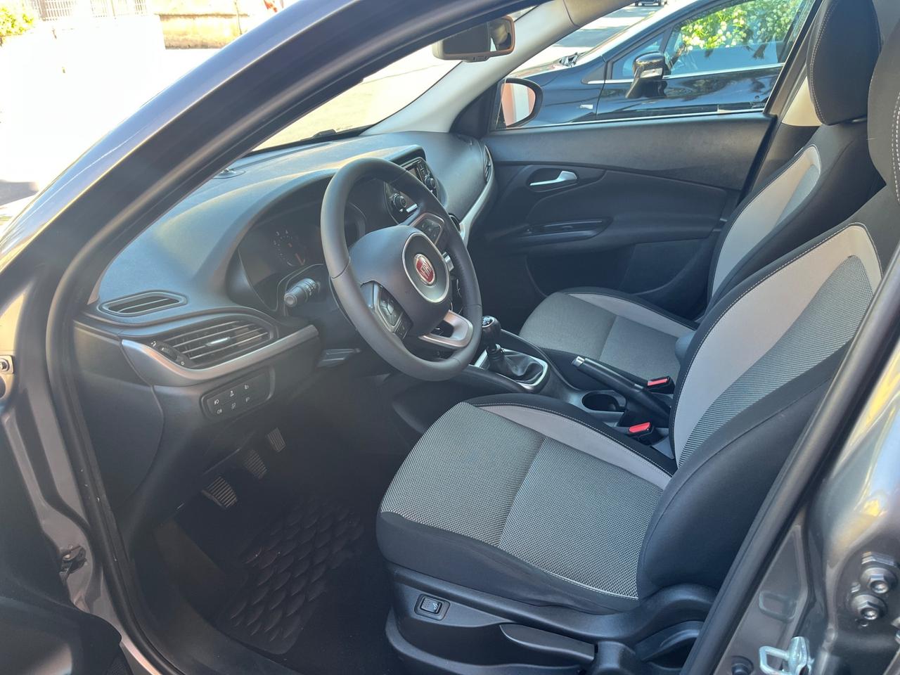 Fiat Tipo 1.6 Mjt 4 porte Lounge