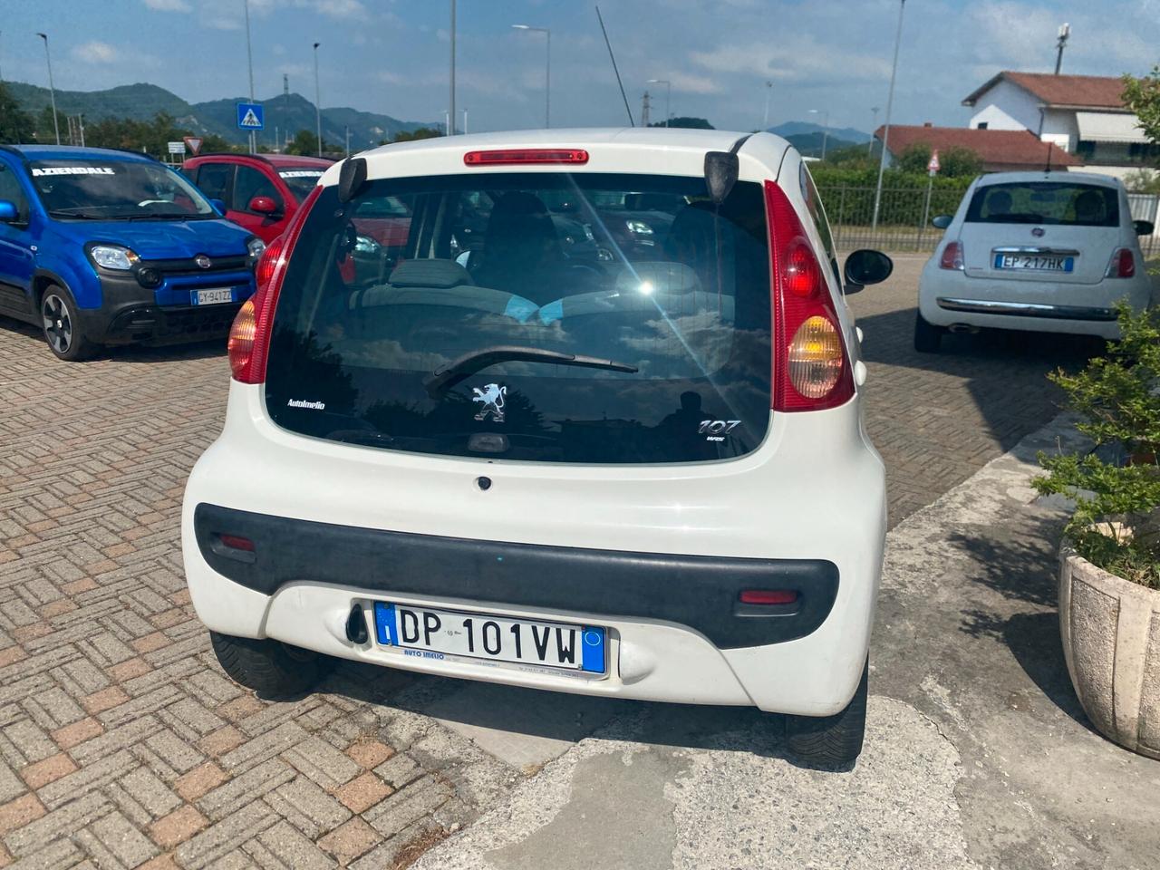 Peugeot 107 1.0 68CV 5p. Urban Move