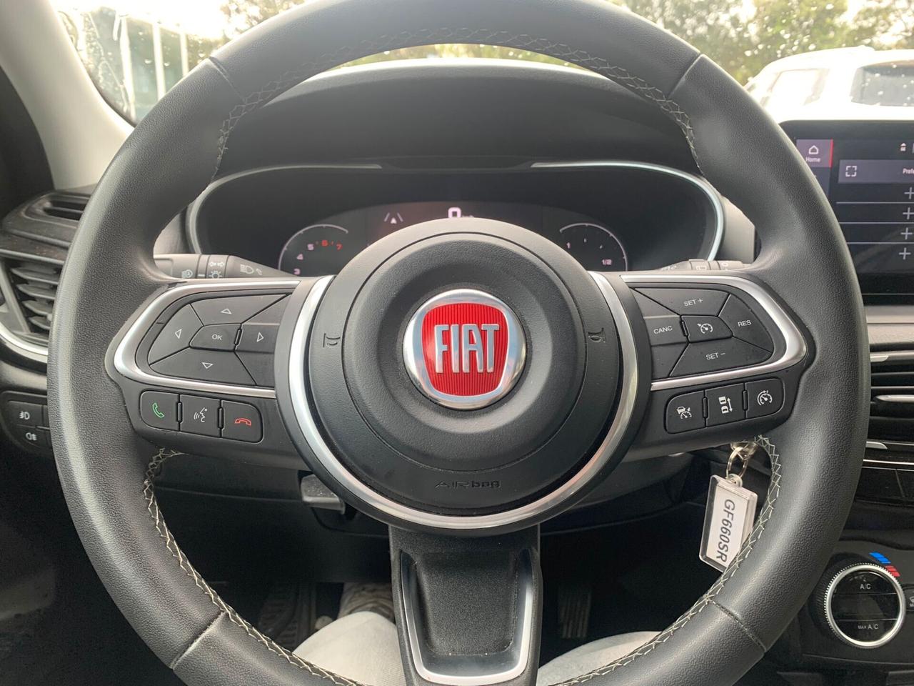 Fiat Tipo 1.0 5 porte Cross