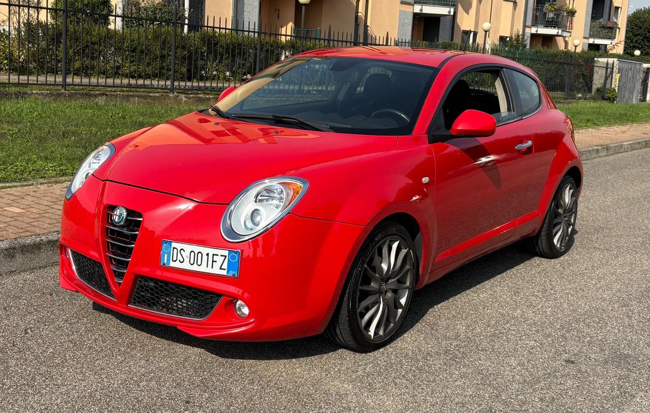 Alfa Romeo MiTo 1.6 JTDm 16V Distinctive Sport Pack