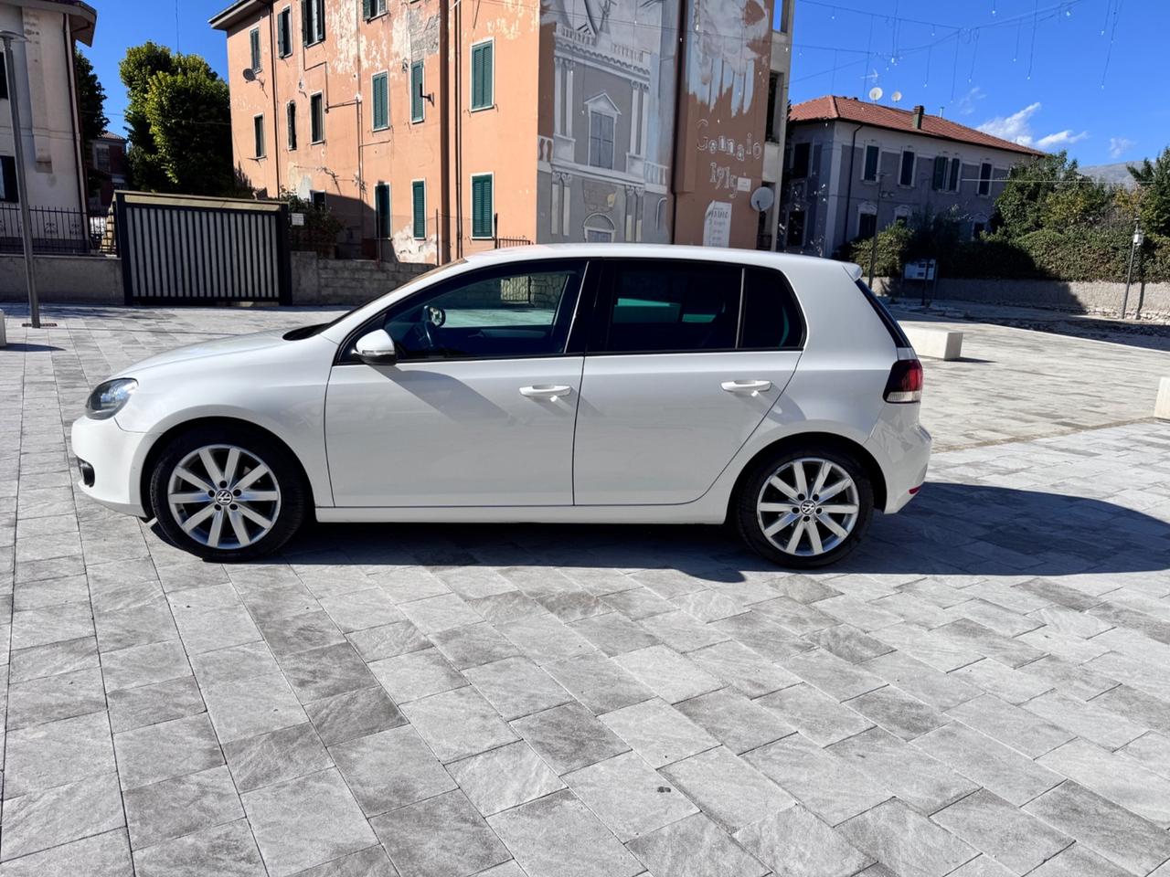 Volkswagen Golf Higline 2.0 TDI 140 cv unipro