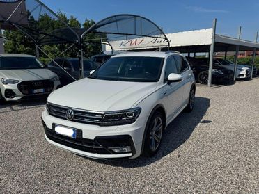 VOLKSWAGEN - Tiguan - 2.0 TDI DSG R-LINE
