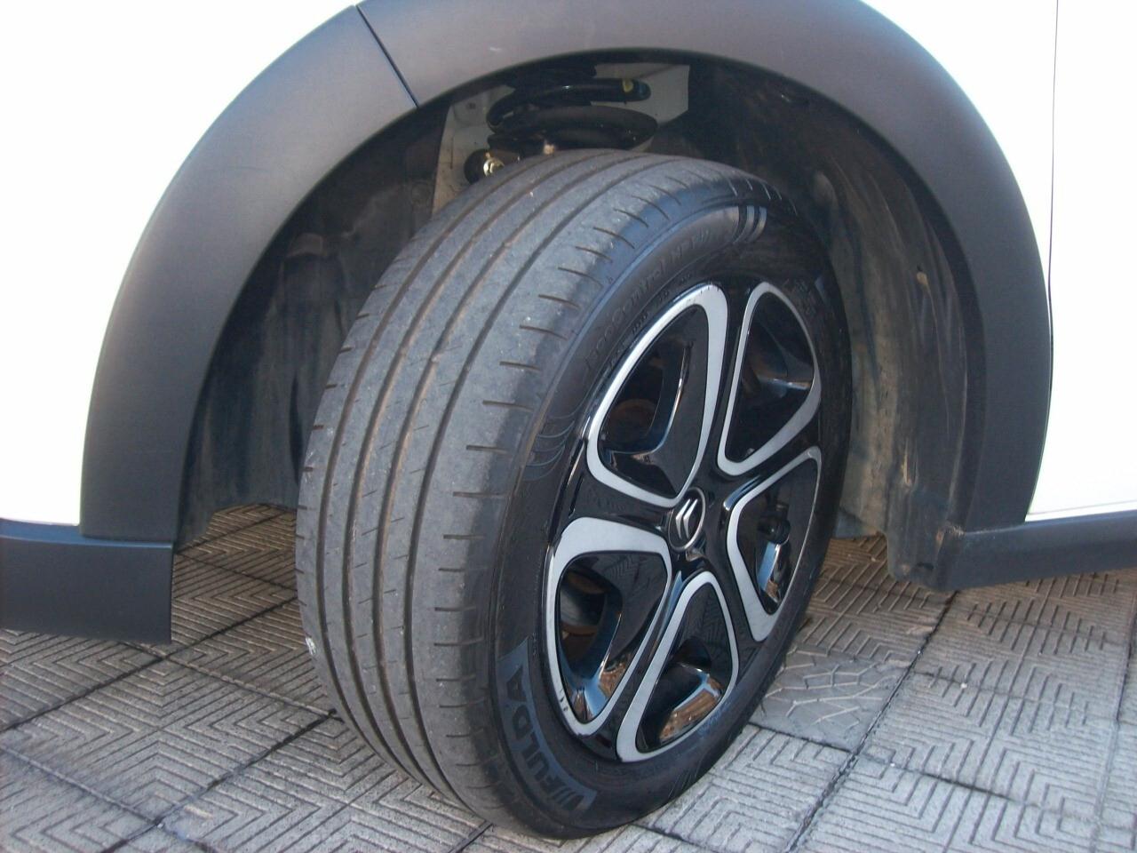 Citroen C3 1.5 BlueHDi 102CV S&S Shine Pack