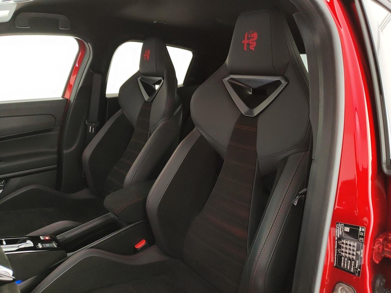 Alfa Romeo Junior 156 CV BEV Speciale