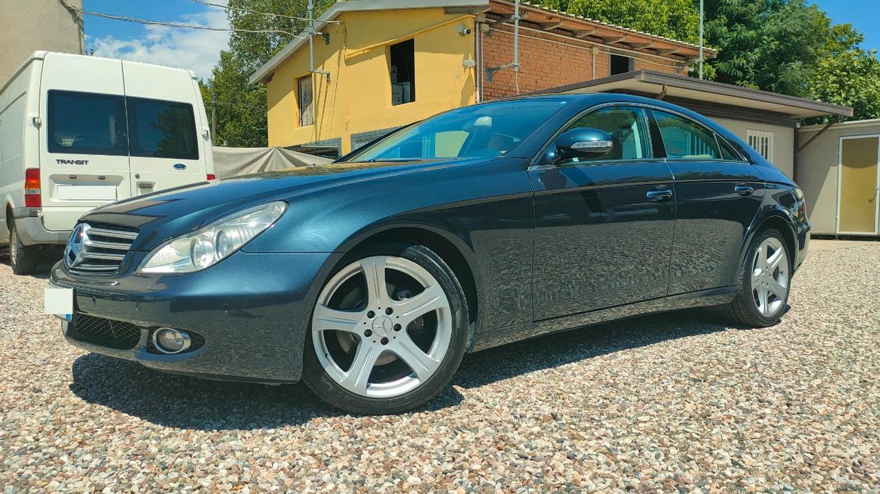 Mercedes CLS Berlina CLS 320 cdi V6 Chrome auto 144.000KM
