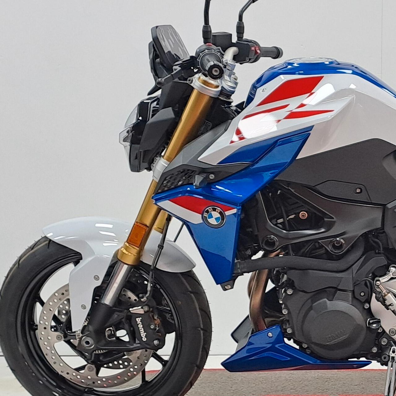 BMW F 900 R *DA 150 euro AL MESE