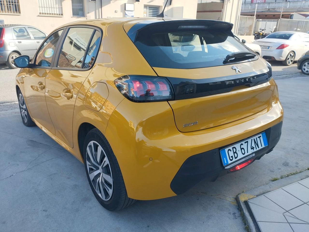 Peugeot 208 PureTech 75 5 porte Active