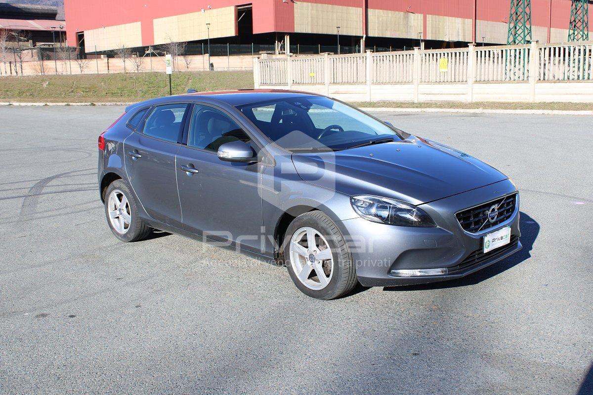 VOLVO V40 D2 1.6 Kinetic