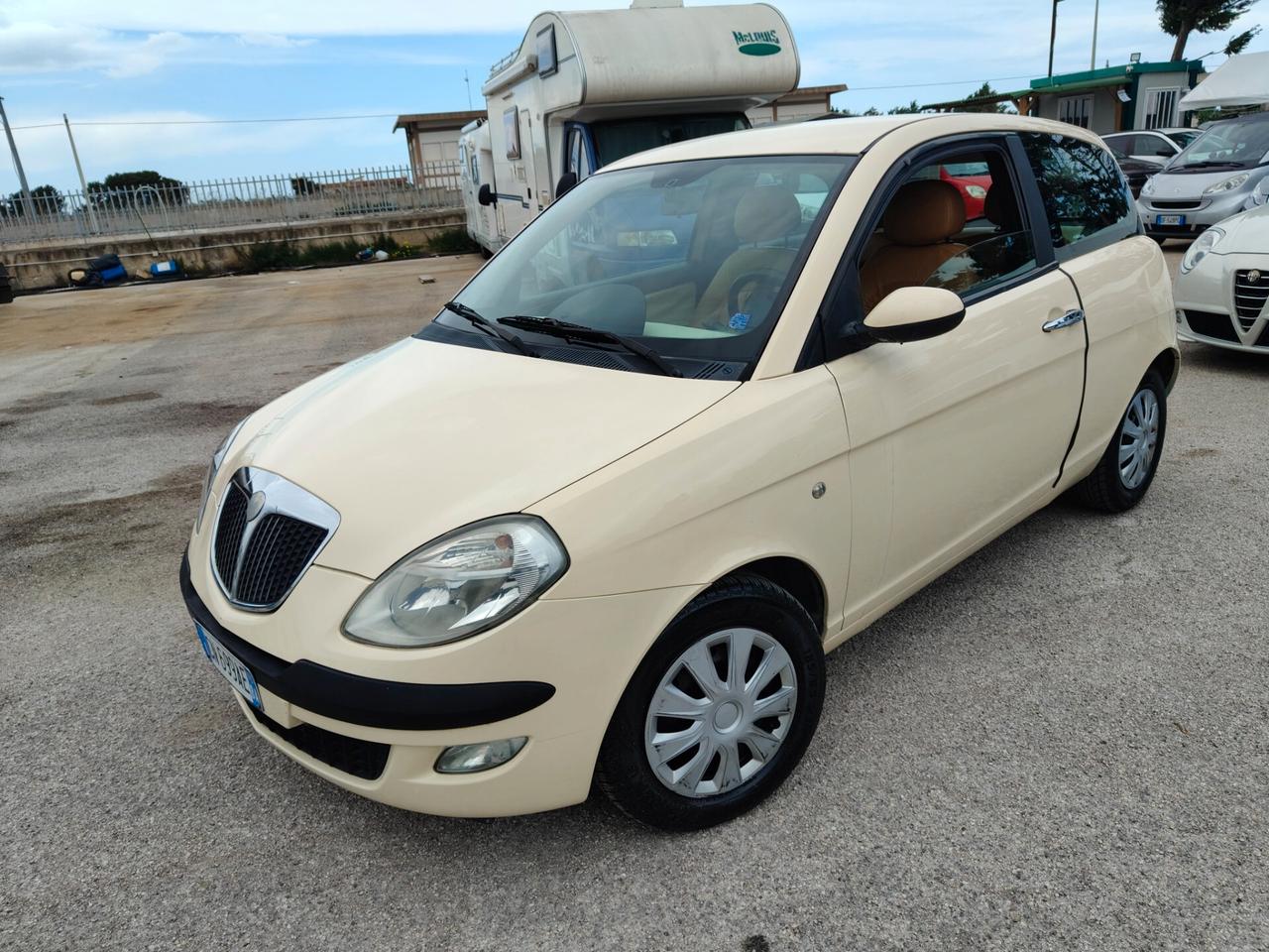 Lancia Ypsilon 1.3 Multijet 16V Platino DFN