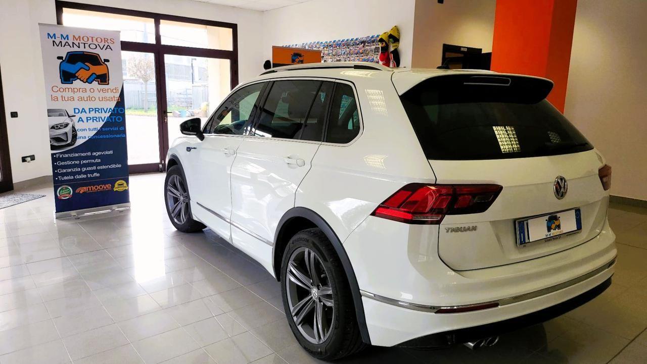 VOLKSWAGEN Tiguan 1.6 TDI SCR Sport BlueMotion Technology