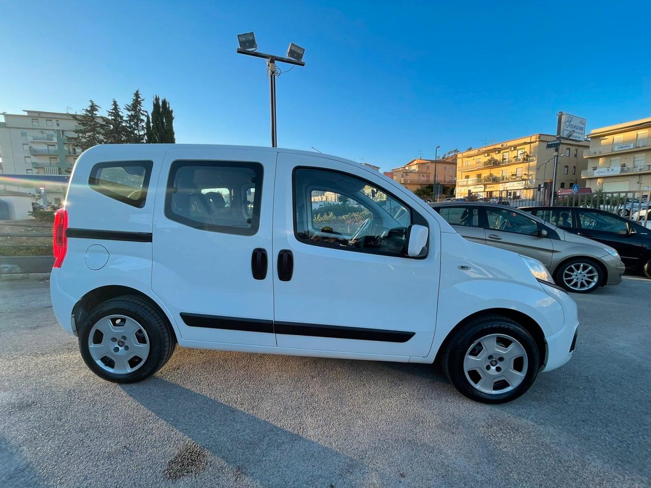 Fiat Qubo 1.3 MJT 80 CV 5P Start&Stop Lounge