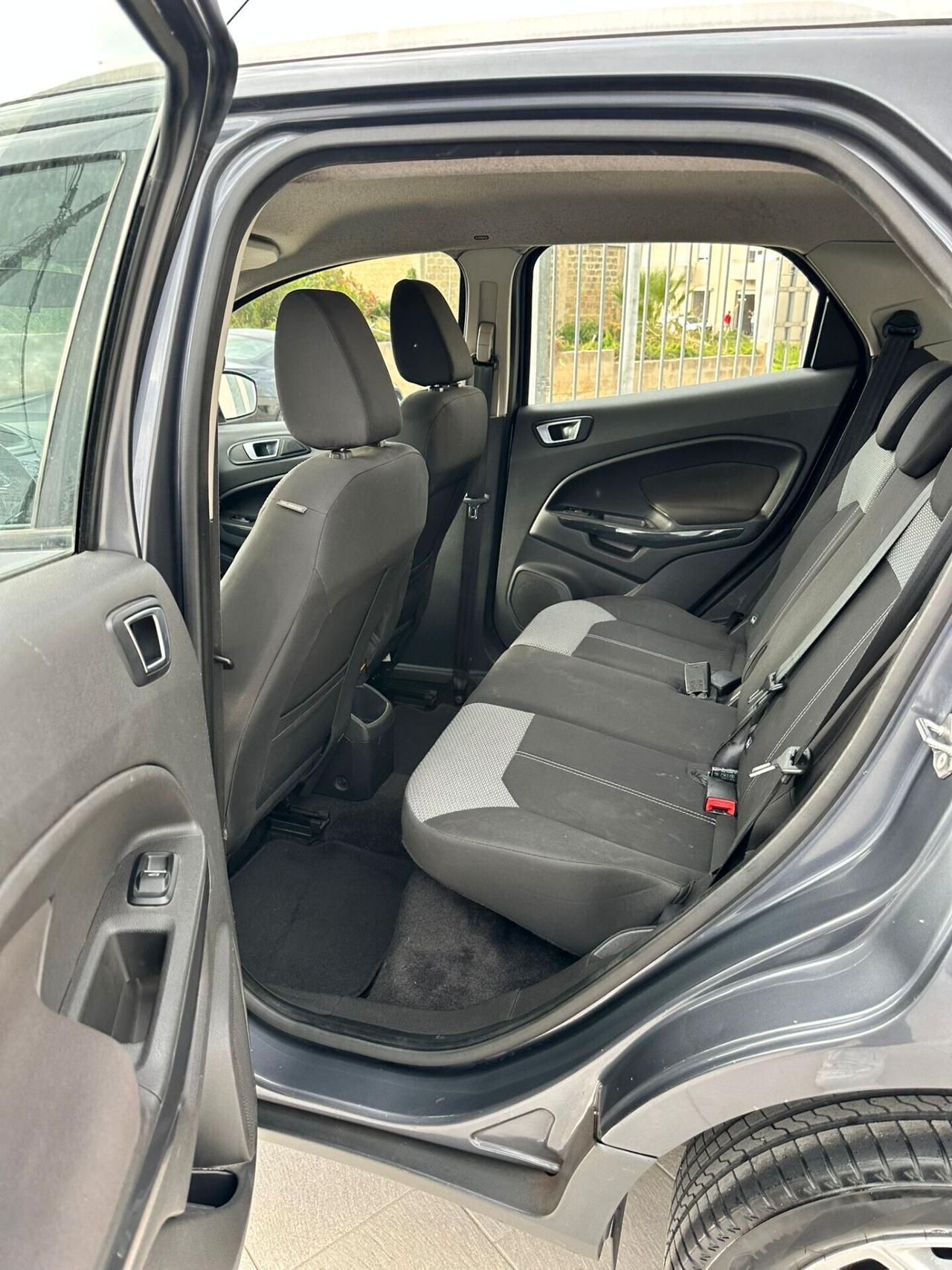 Ford EcoSport 1.5 TDCi 95 CV Business