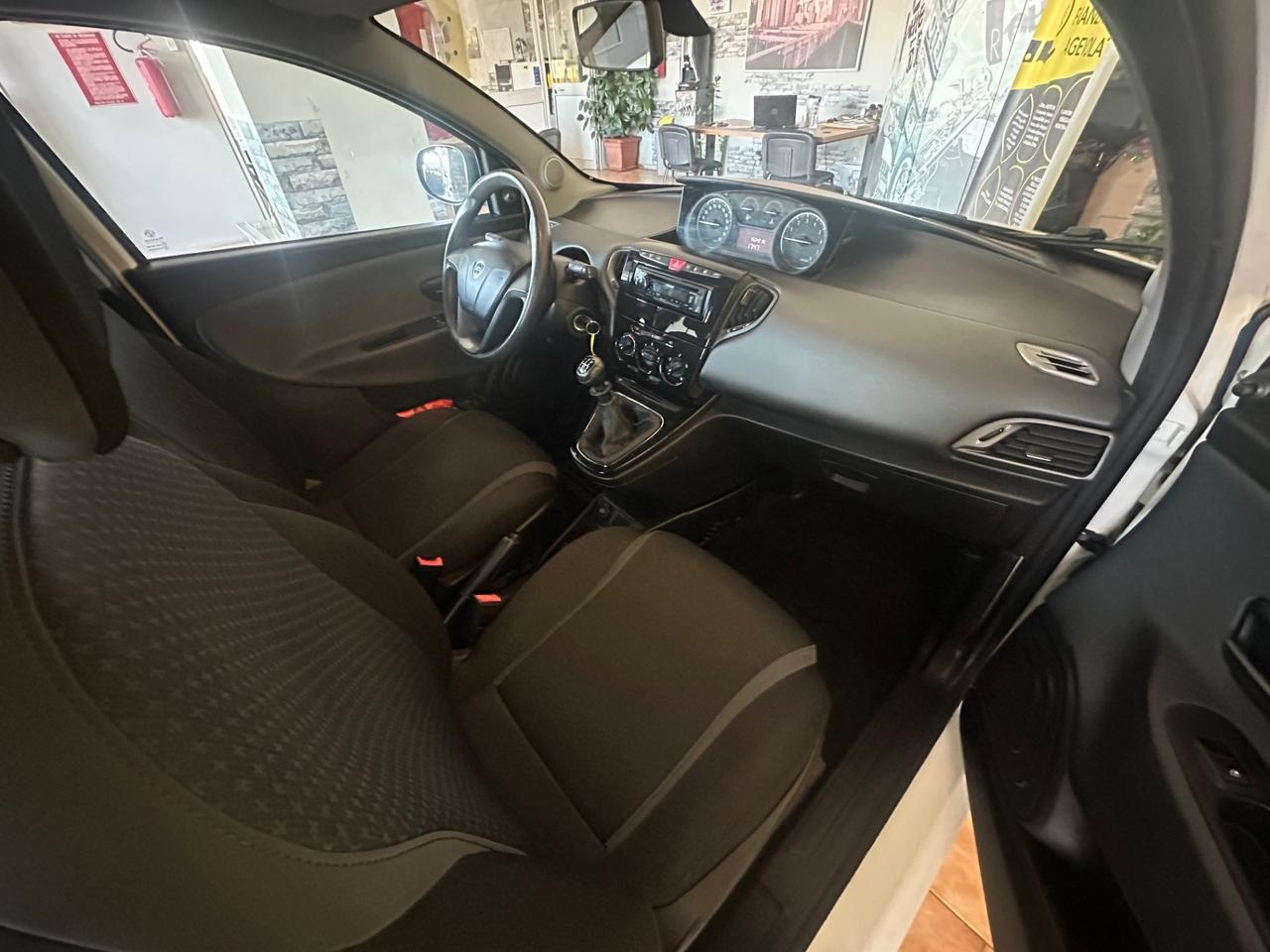 Lancia Ypsilon 1.2benz.+GPL CINGHIA FATTA