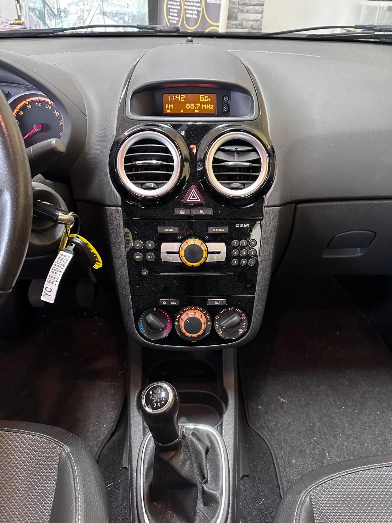 Opel Corsa 1.2benz. 137.000km