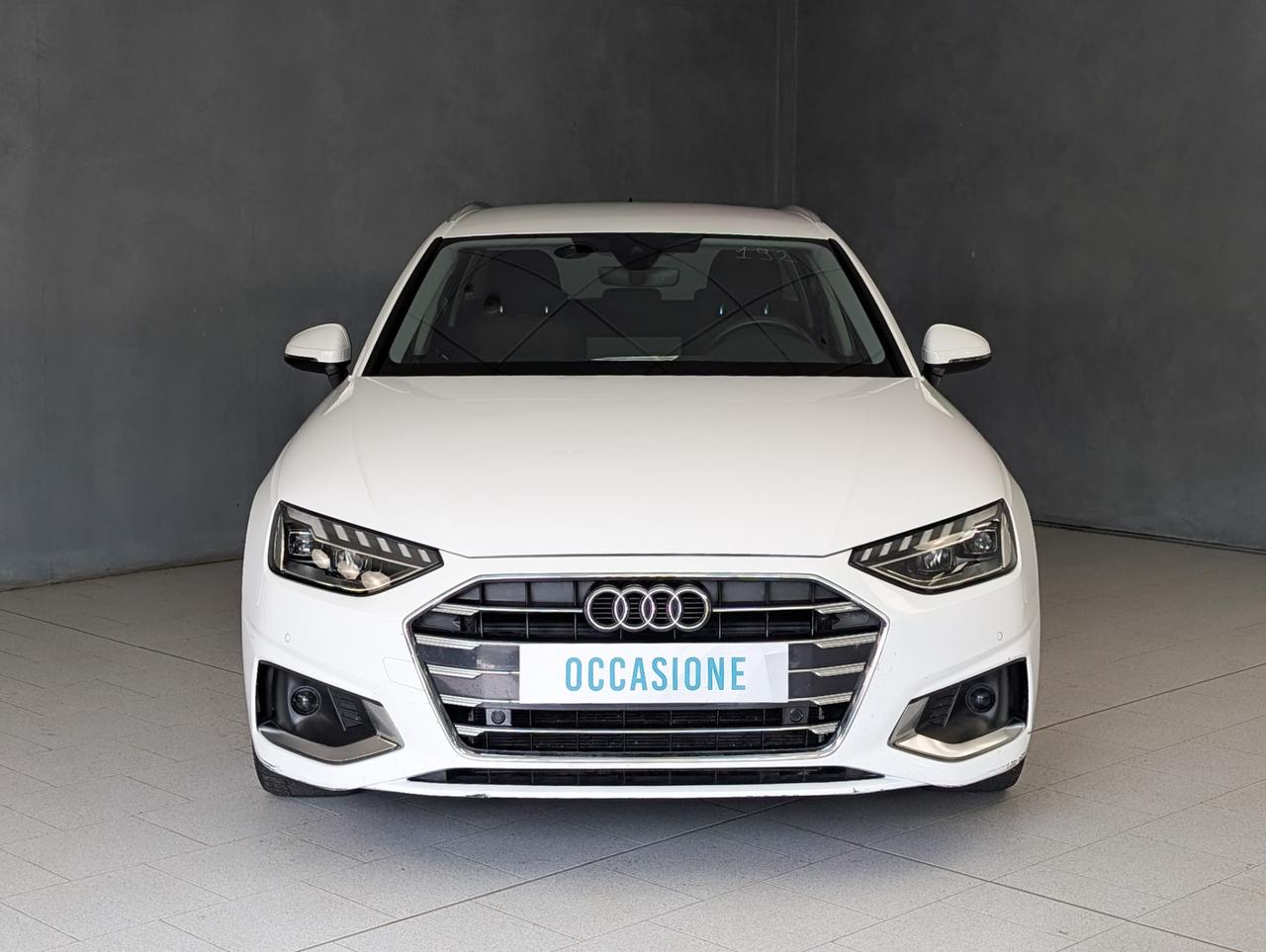 Audi A4 30 TDI MHEV 136cv S-tronic Business Advanced
