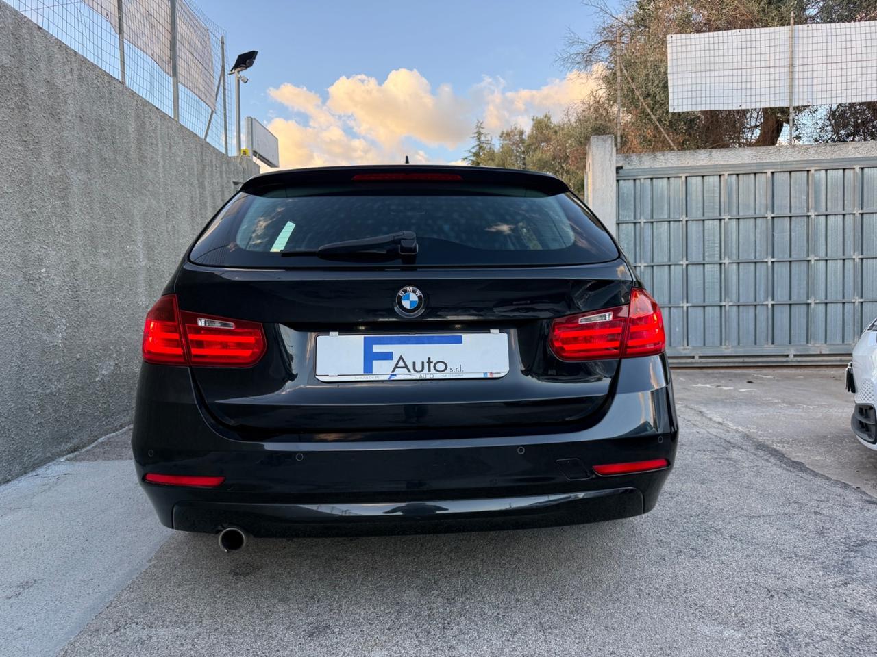 Bmw 316d Touring Sport,Bluetooth,Climatronic bizona,Navi,ecc.