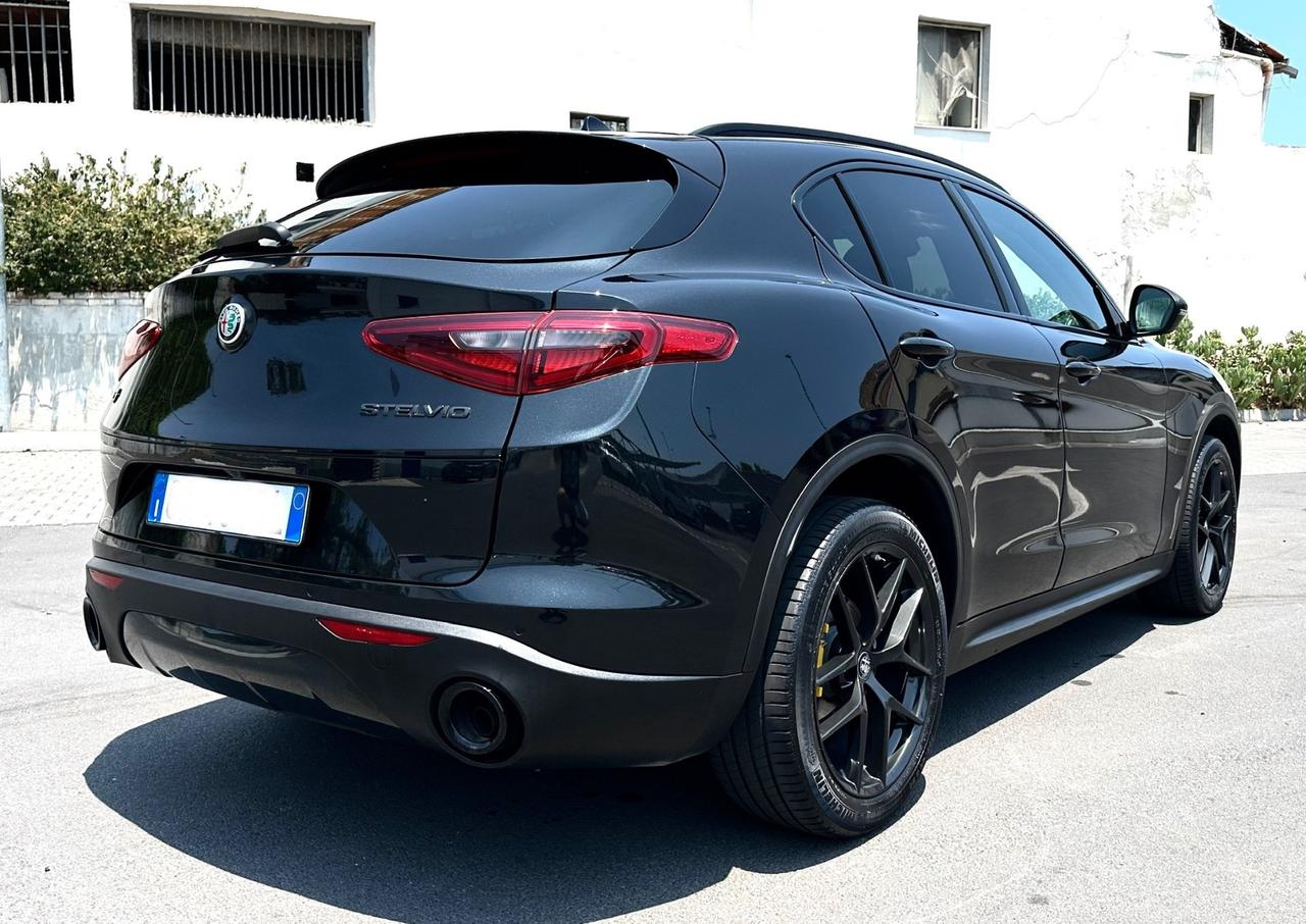 ALFA STELVIO 2.2 Turbodiesel 210 CV AT8 B-TECH